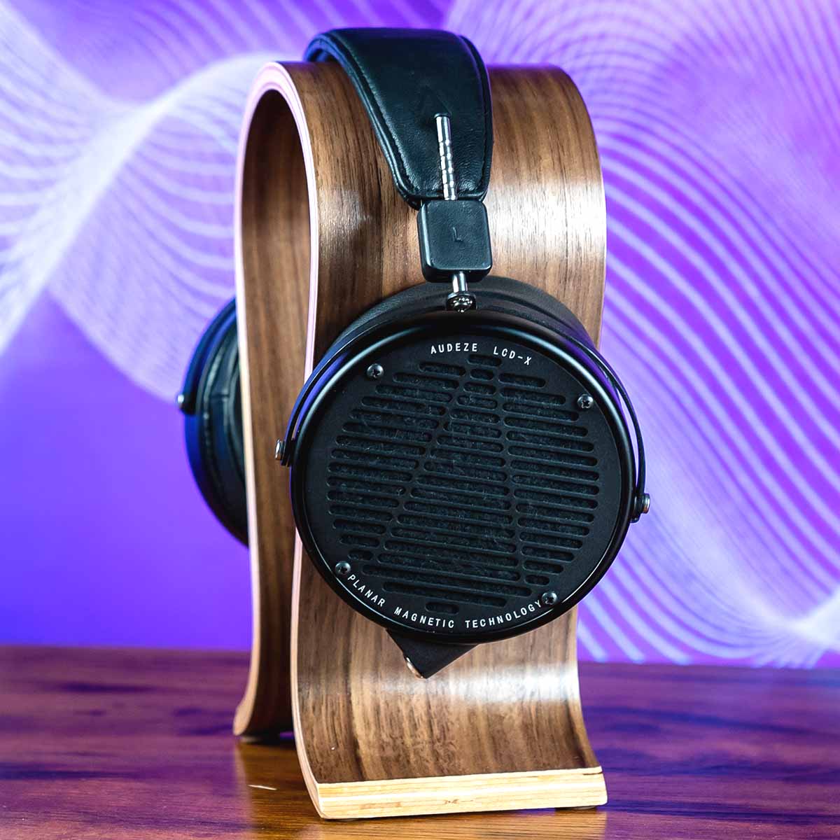 Audeze LCD-X Over-Ear Headphones - Image 30