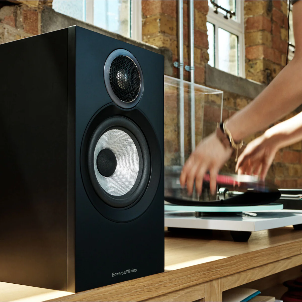 Bowers & Wilkins 607 S3 Bookshelf Speakers - Pair - Image 18