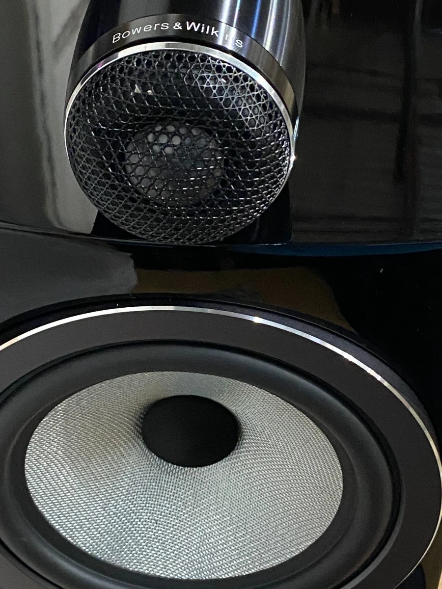 Bowers & Wilkins OPEN BOX 705 S3 2-Way Stand Mount Bookshelf Loudspeakers - Gloss Black - Pair-Excellent Condition - Image 10