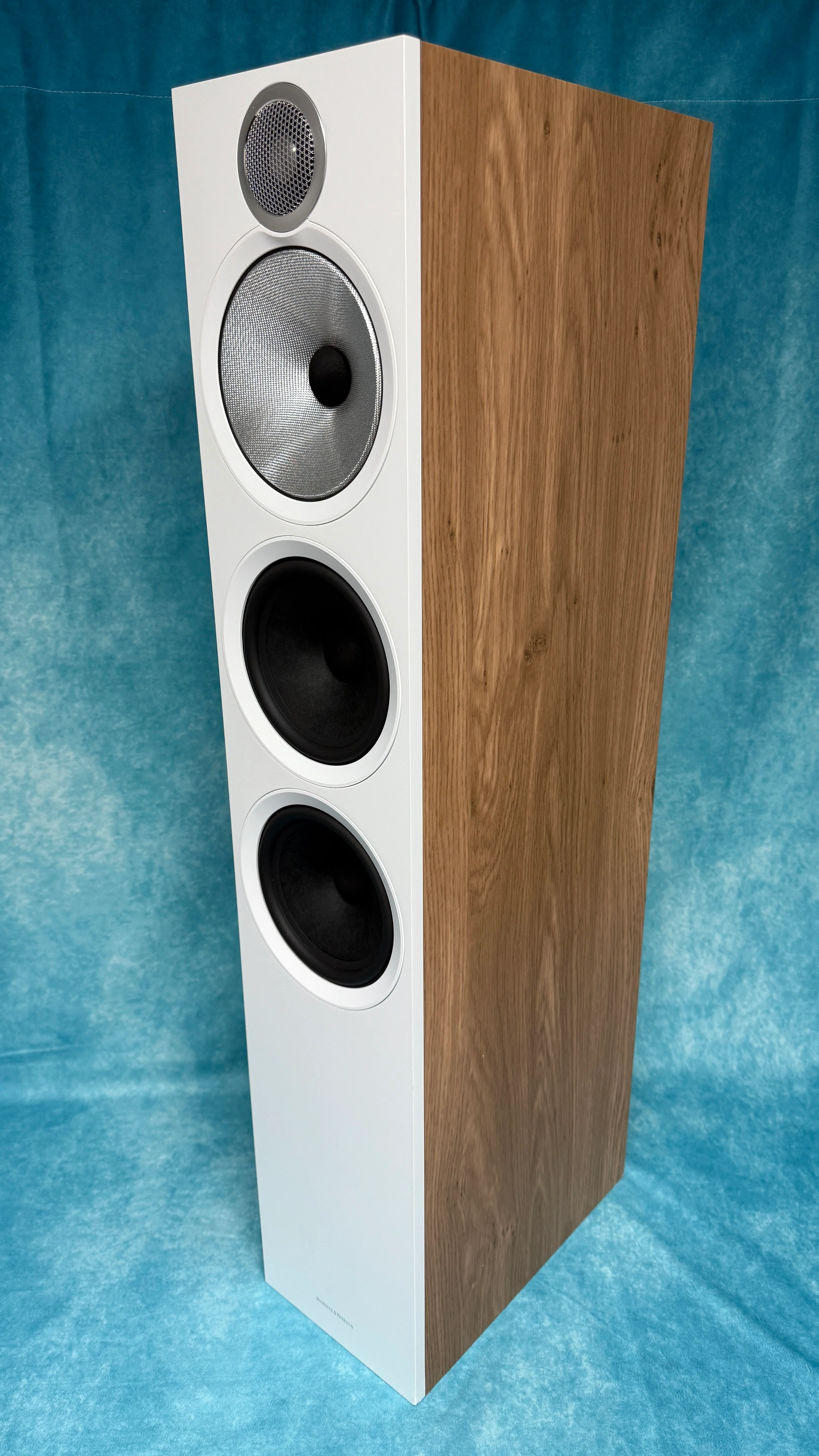 Bowers & Wilkins 603 S3 Floorstanding Speaker - Oak - Image 12