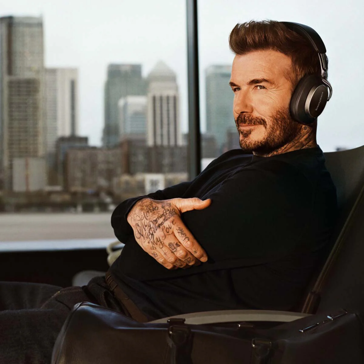 Bowers & Wilkins Px8 S2 Wireless Over-Ear Headphones - Image 10
