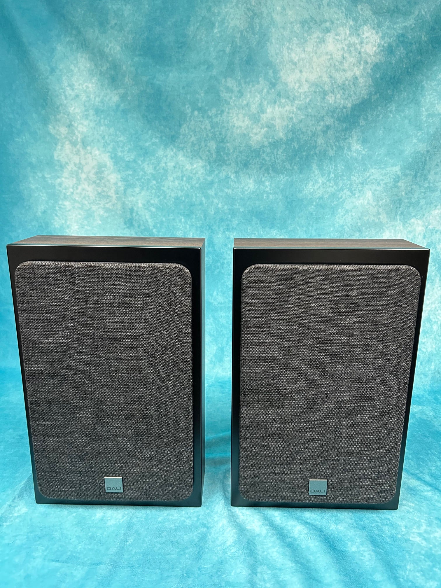 DALI OPEN BOX Oberon On-Wall Loudspeaker - Dark Walnut - Pair - A Grade