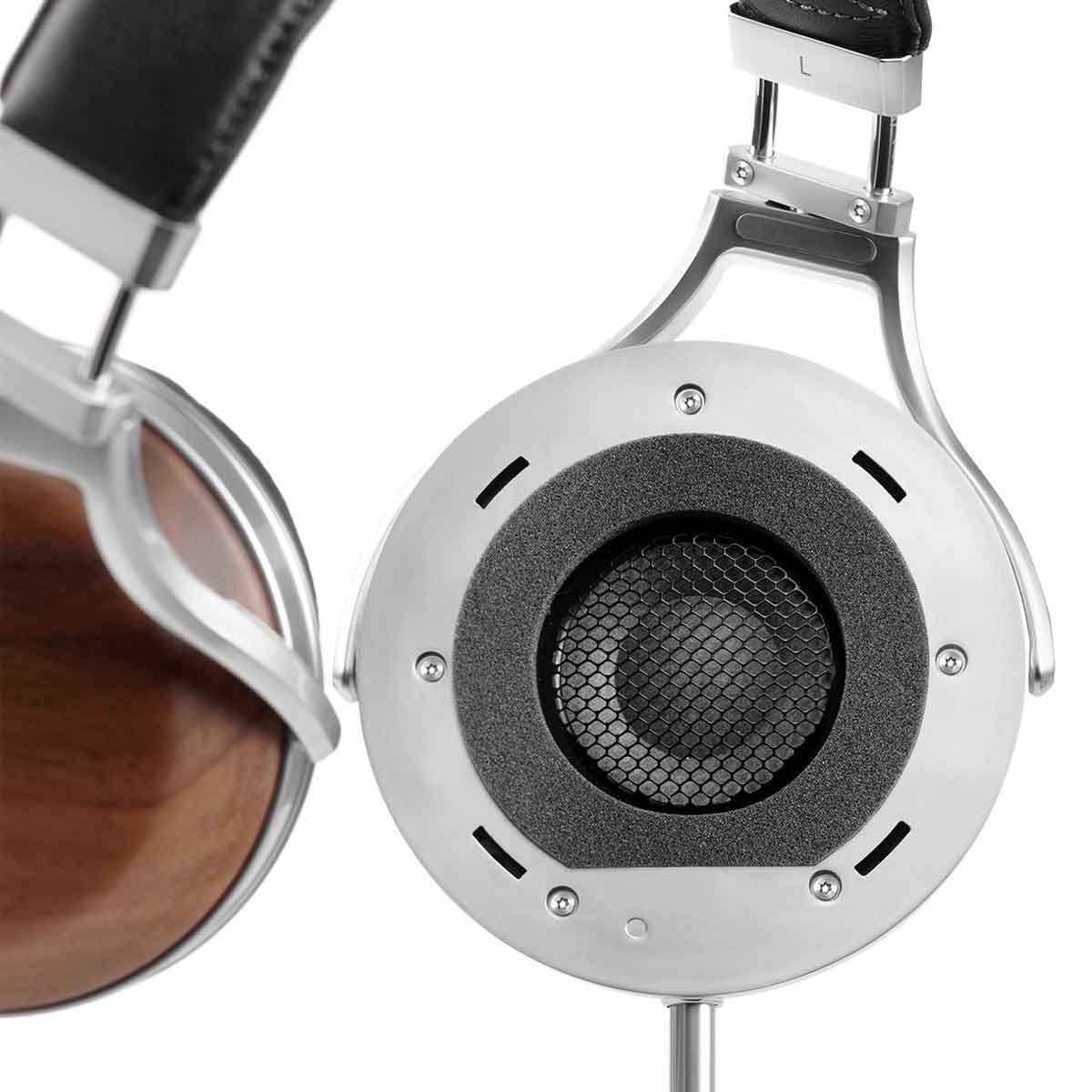 Denon AH-D7200 Reference Over Ear Headphones - Image 4