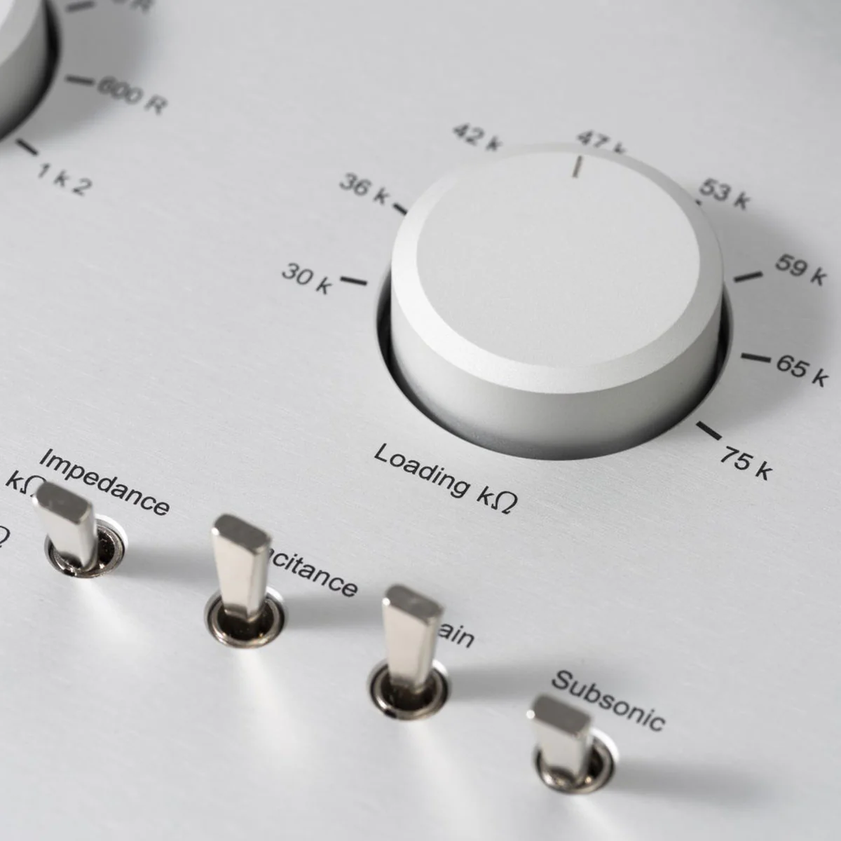 EAT E-Glo Petit Phono Pre-Amplifier - Image 4