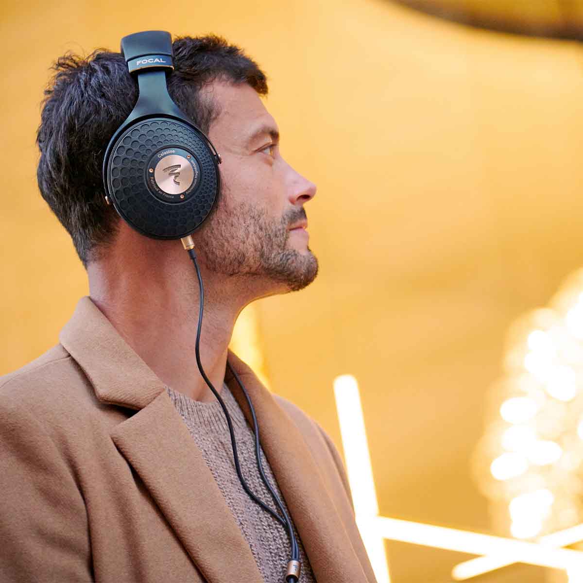 Focal Celestee Closed Back Over Ear Headphones - Image 18