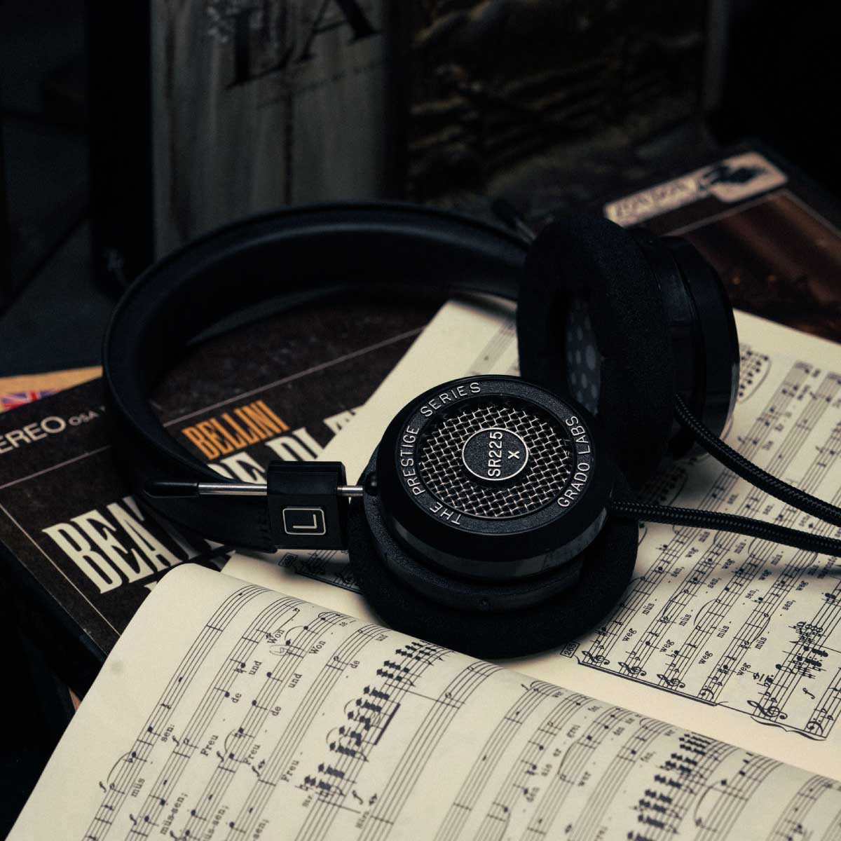 Grado SR225x Prestige Series Headphones - Image 2