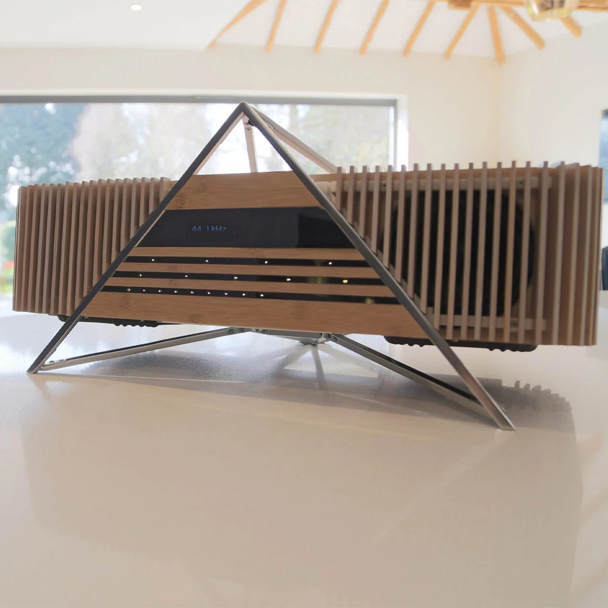 iFi Audio Aurora All-In-One Streaming Speaker - Image 7
