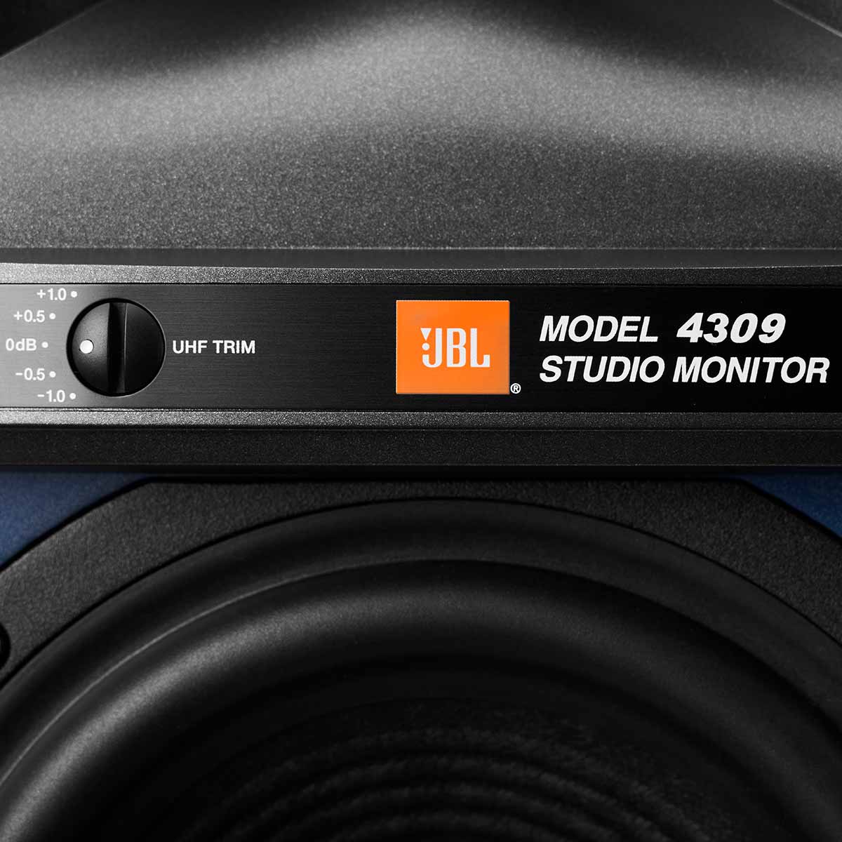 JBL Synthesis 4309 6.5-inch Bookshelf Speakers - Pair - Image 8