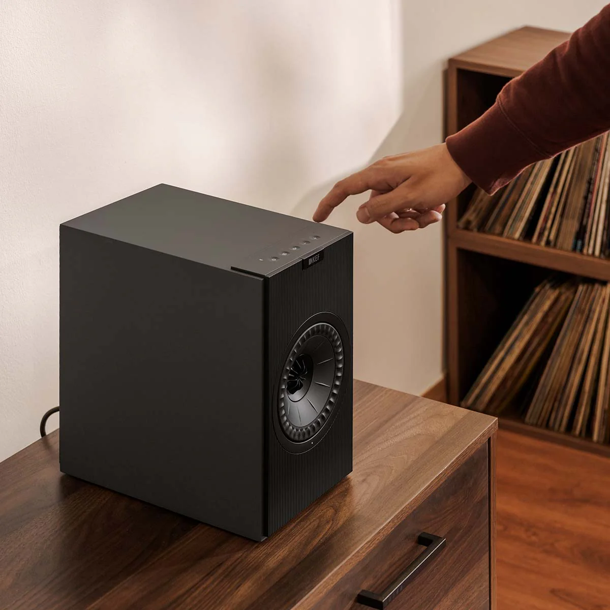 KEF Coda W Powered Speakers - Image 24