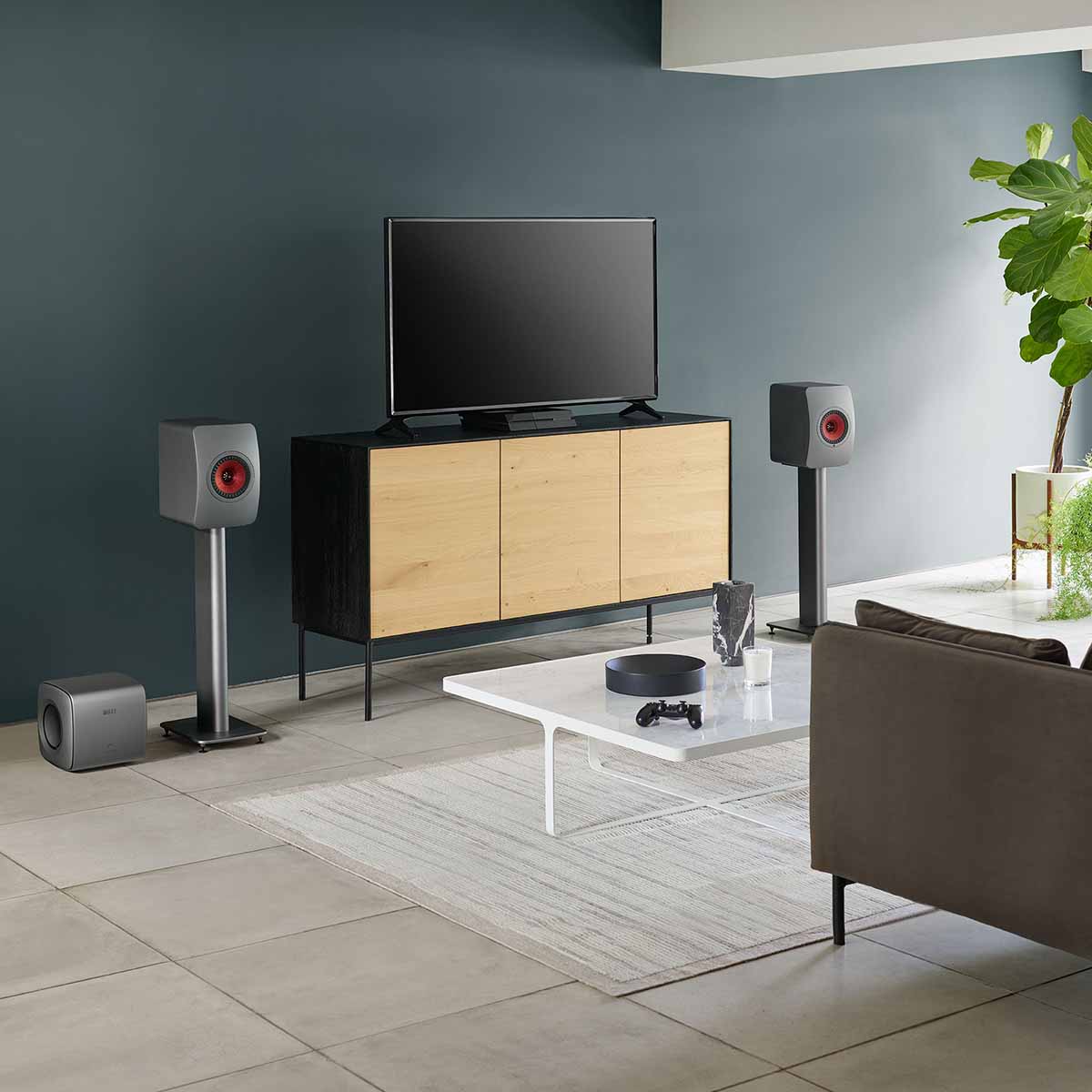 KEF KC62 Subwoofer - Image 42