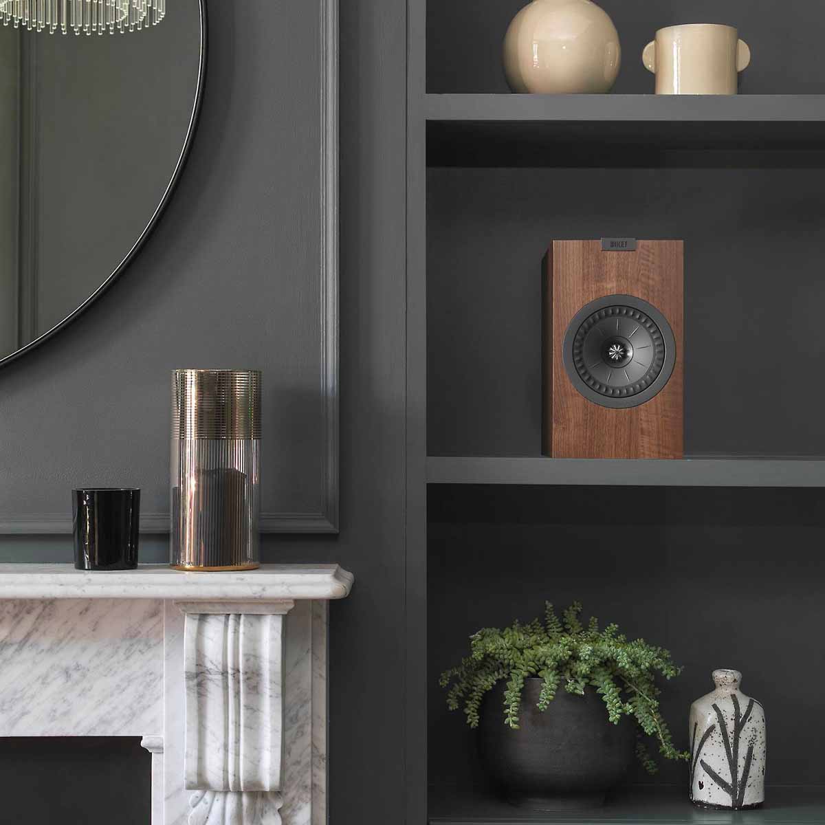 KEF OPEN BOX Q150 Bookshelf Speakers - Walnut - Pair - Excellent Condition - Image 4