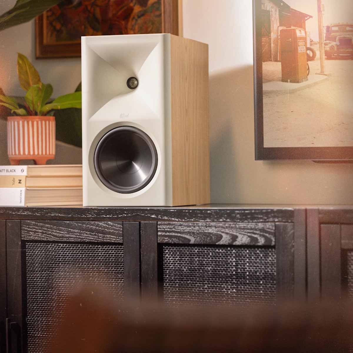 Klipsch The Sevens II Dolby Atmos 6.5" Powered Speakers - Pair - Image 31