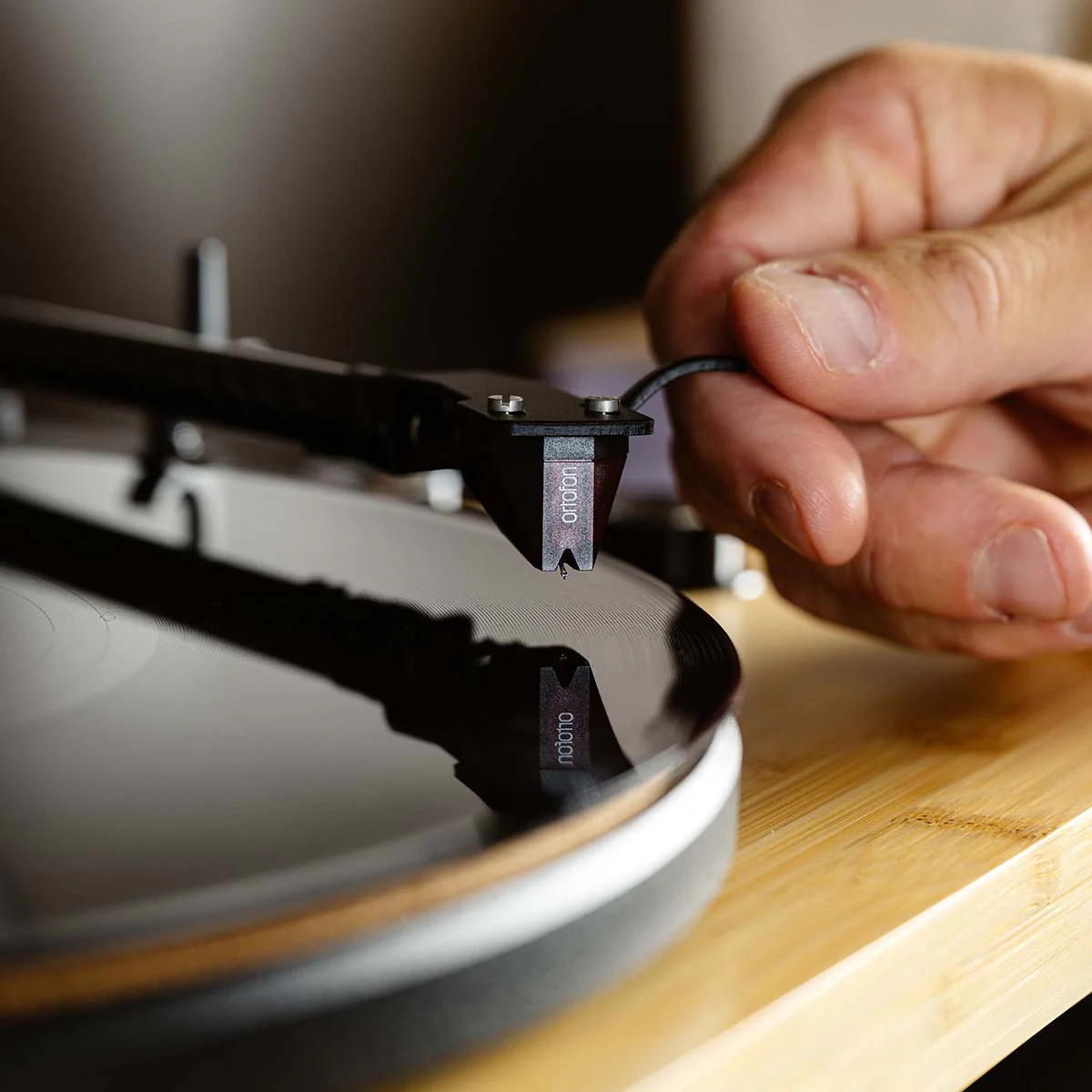 Lenco LBT-335 Bluetooth Turntable w/ Ortofon 2M Red Cartridge - Image 15
