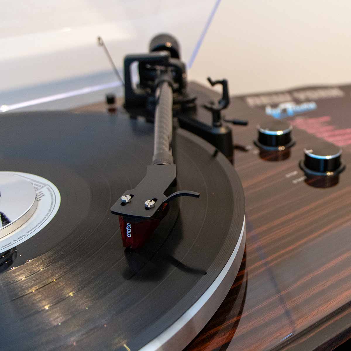 Lenco LBT-345 Bluetooth Turntable w/ Ortofon 2M Red - Image 22
