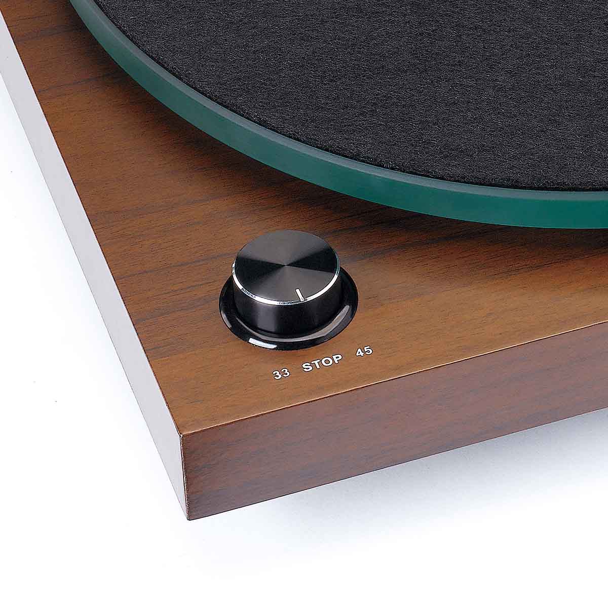 Lenco LBT-225 Bluetooth Turntable w/ Glass Platter and AT-VM95E Cartridge - Image 9