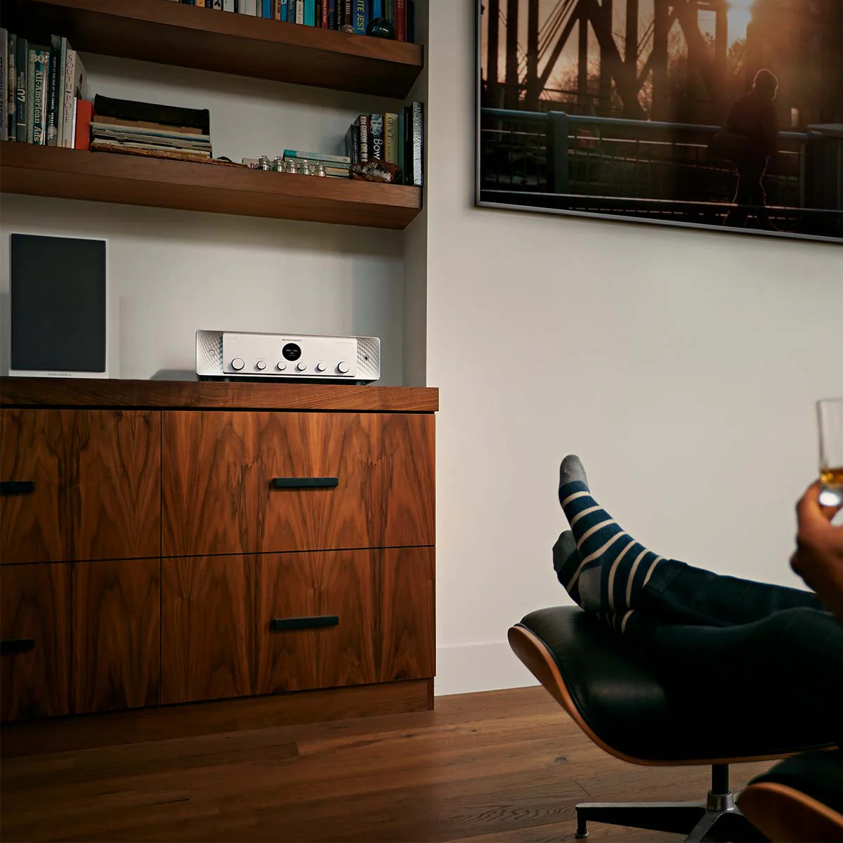 Marantz Model 40n Integrated Amplifier - Image 8