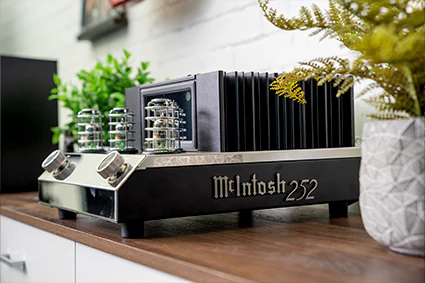 McIntosh MA252 2-Channel Integrated Amplifier - Image 8