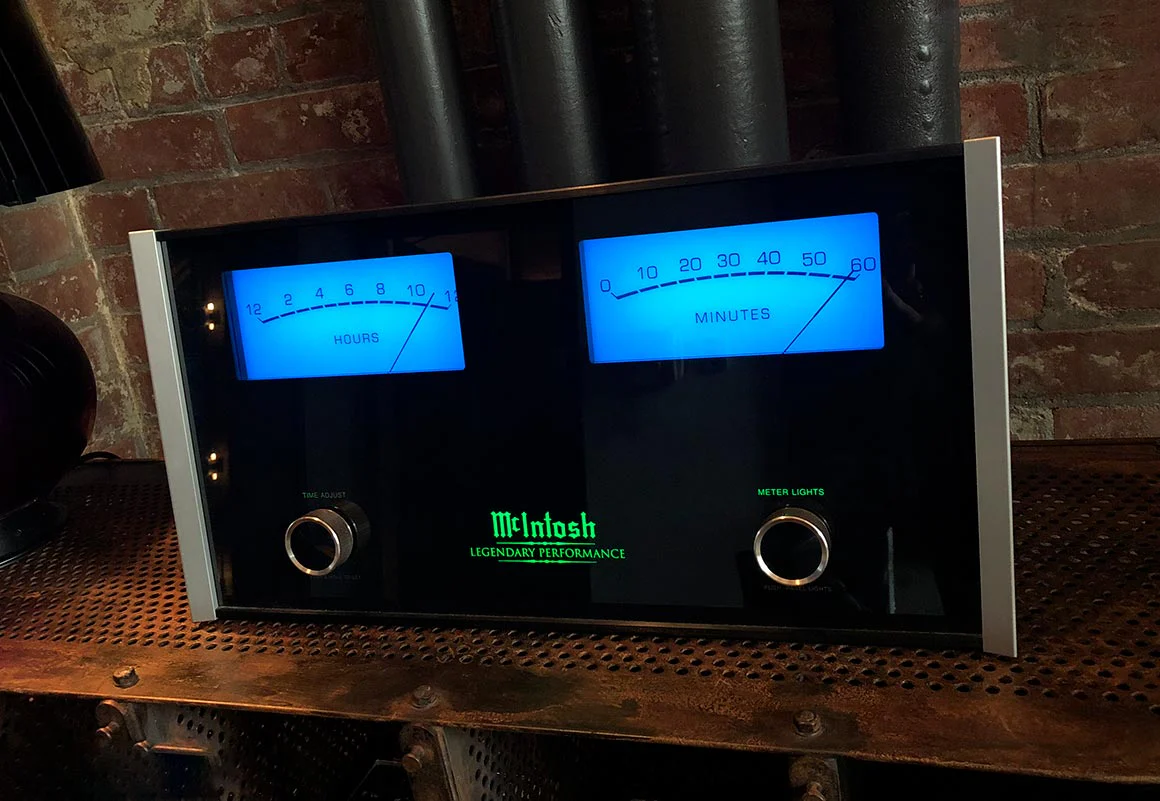 McIntosh MCLK12 Metered Clock - Image 3