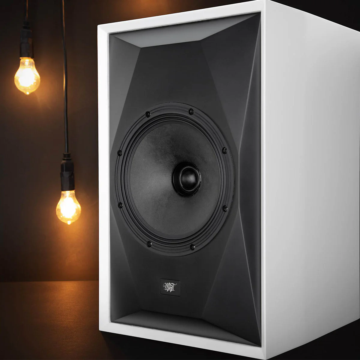 MoFi Electronics OPEN BOX SourcePoint 8 Loudspeaker - White - Each - A Grade - Image 3
