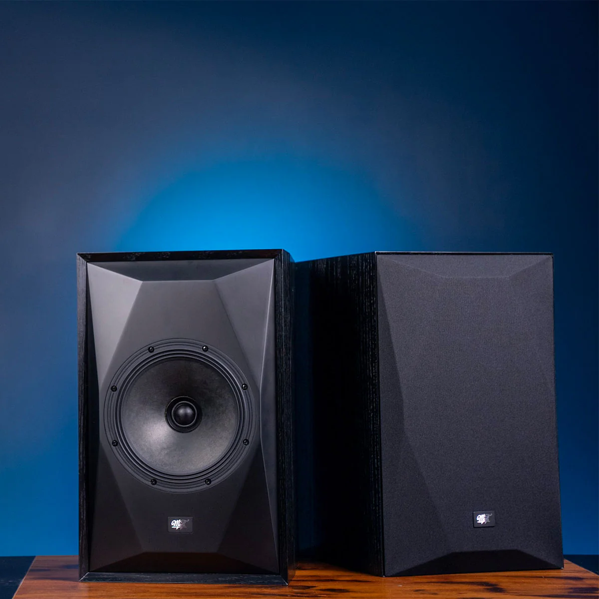 MoFi Electronics SourcePoint 8 Loudspeakers - Pair - Image 37