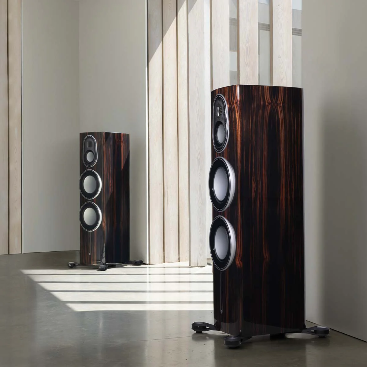 Monitor Audio Platinum 300 3G Floorstanding Loudspeaker - Pair - Image 12