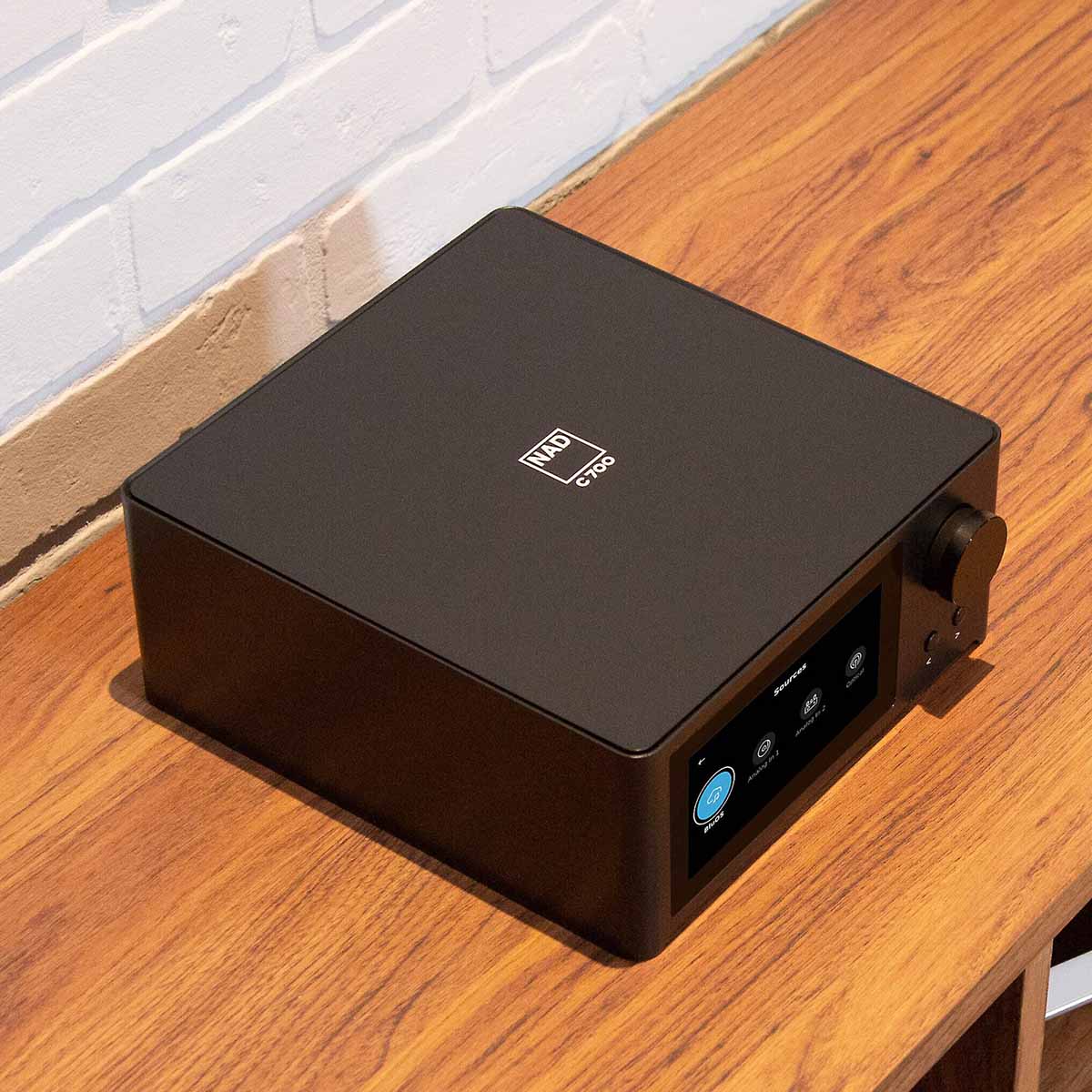 NAD C700 Compact Stereo Integrated Amplifier - Image 5