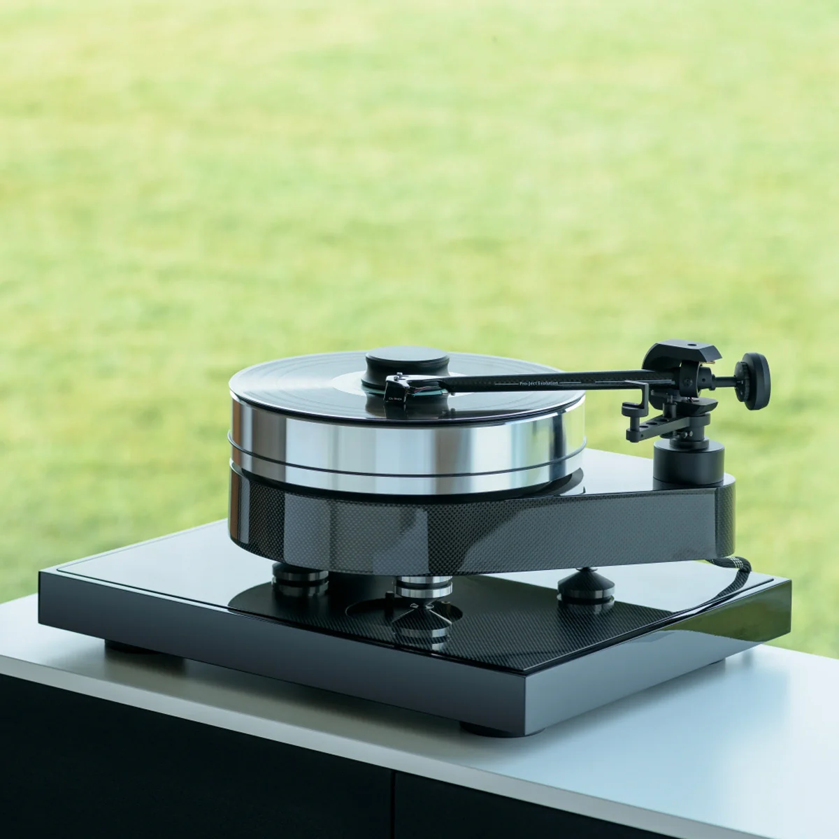 Pro-ject RPM 10 Carbon Turntable - Image 12