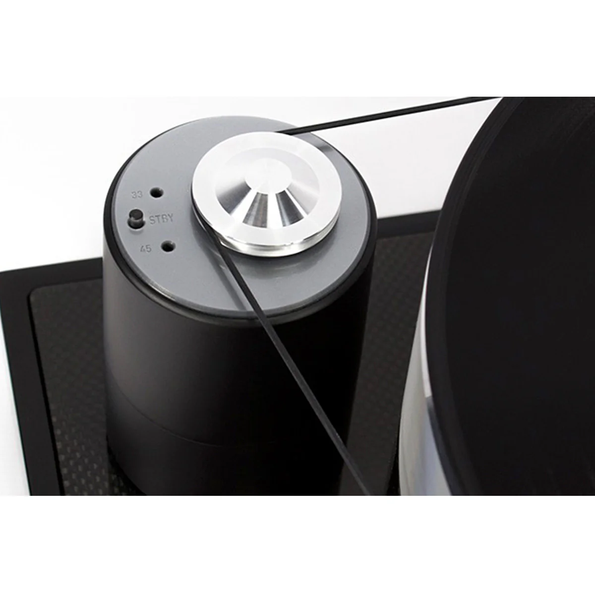 Pro-ject RPM 10 Carbon Turntable - Image 8