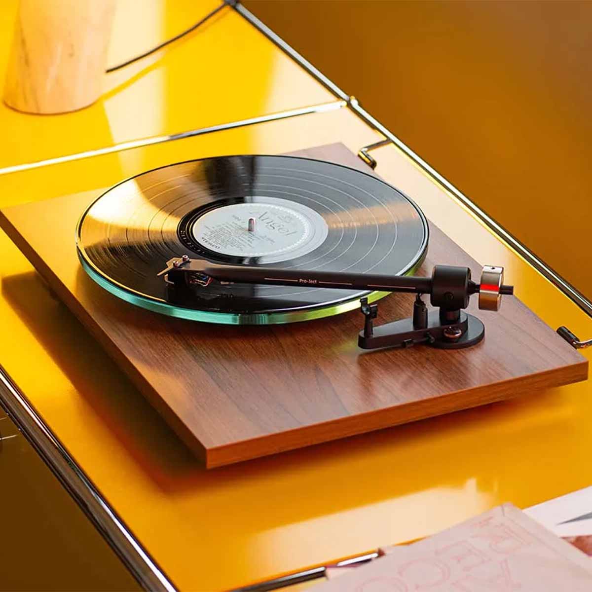 Pro-Ject T2 Super Phono Turntable w/ Hi-Fi MM Preamplifier - Image 10