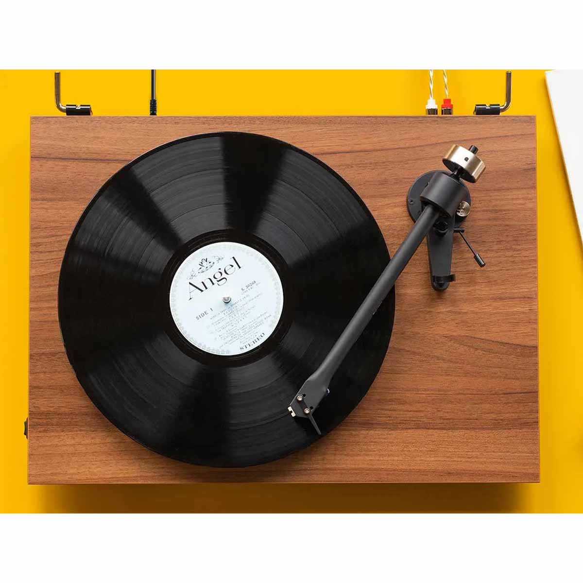 Pro-Ject T2 Super Phono Turntable w/ Hi-Fi MM Preamplifier - Image 9