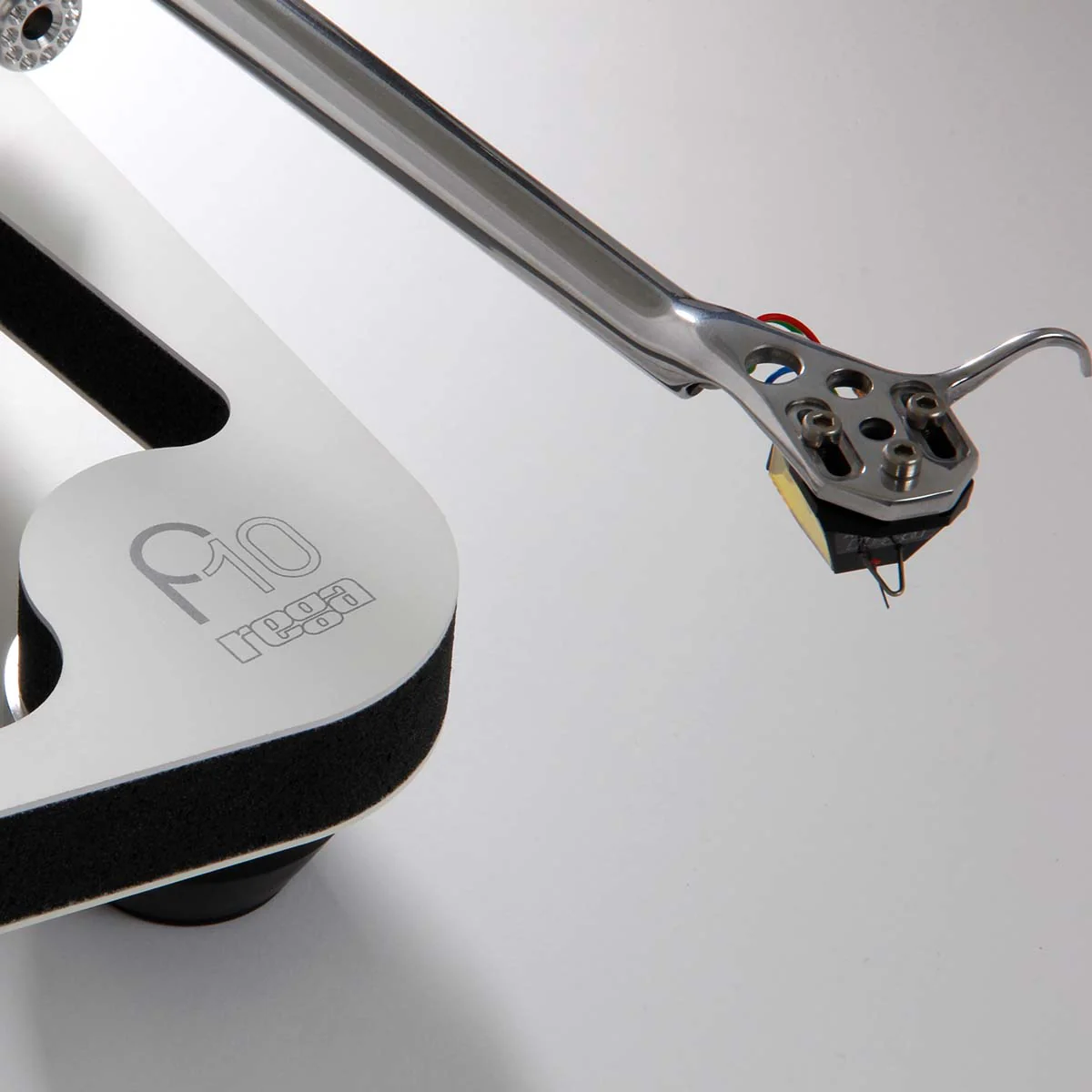 Rega Planar 10 Turntable - Image 28