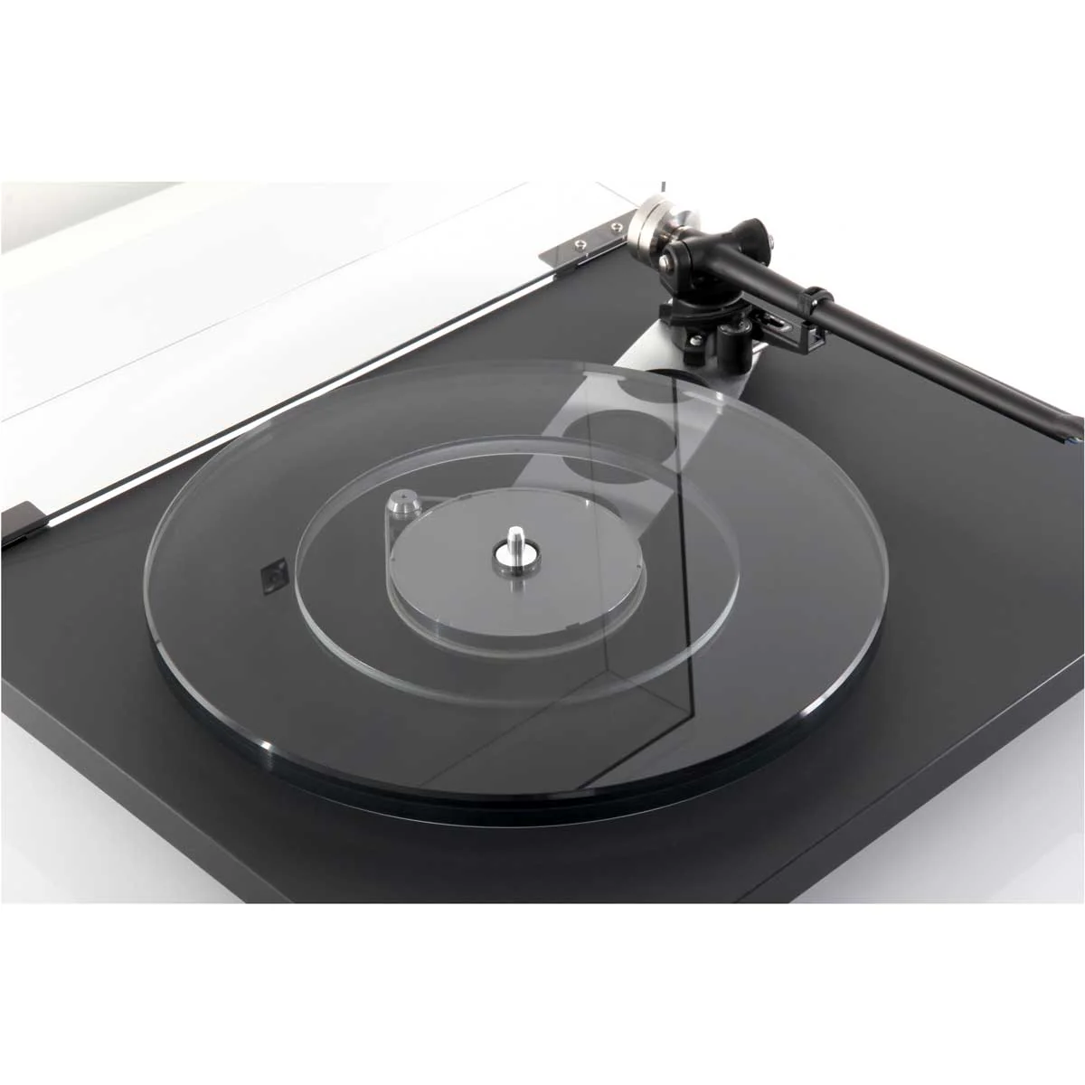 Rega Planar 6 Turntable - Image 4