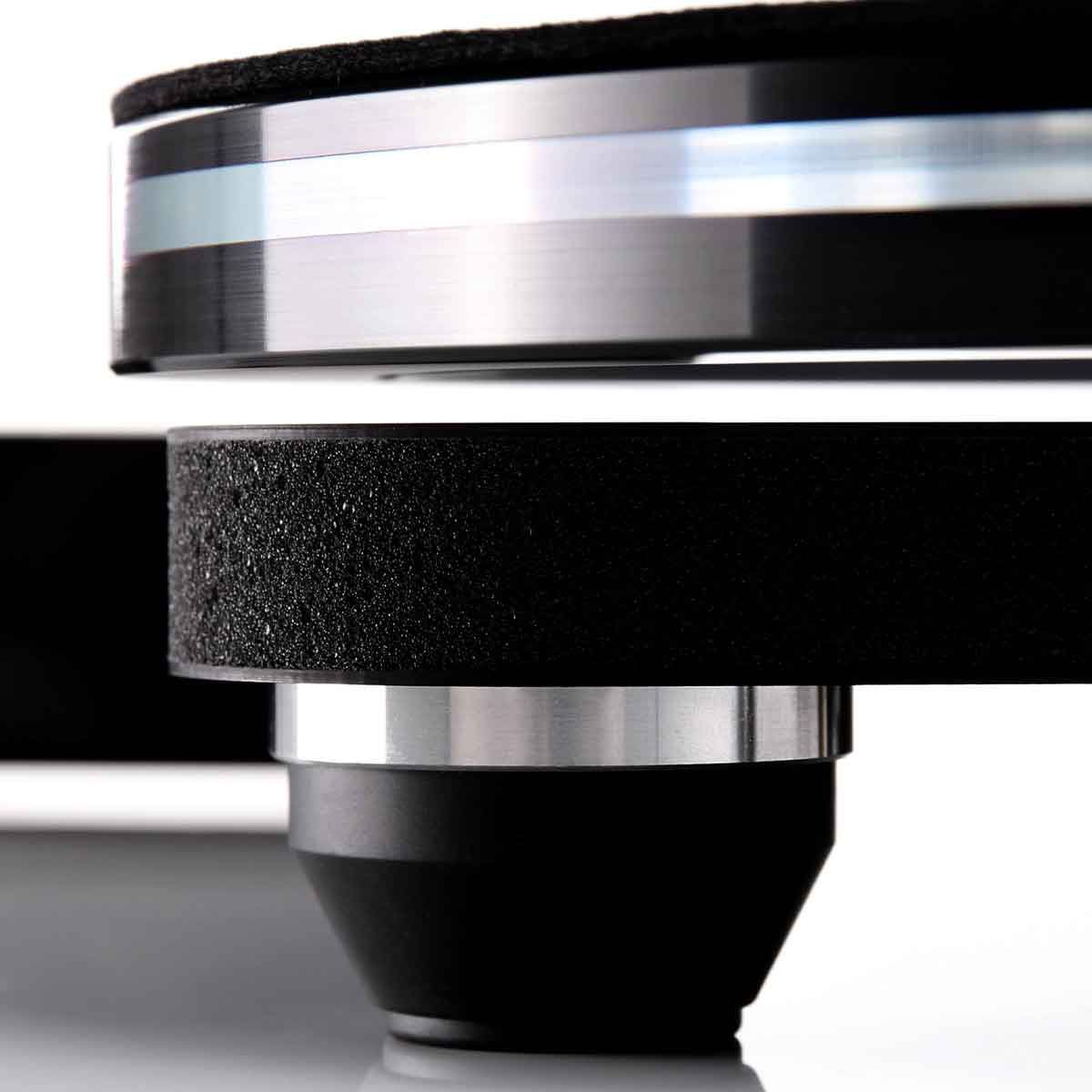 Rega Planar 8 Turntable - Image 3