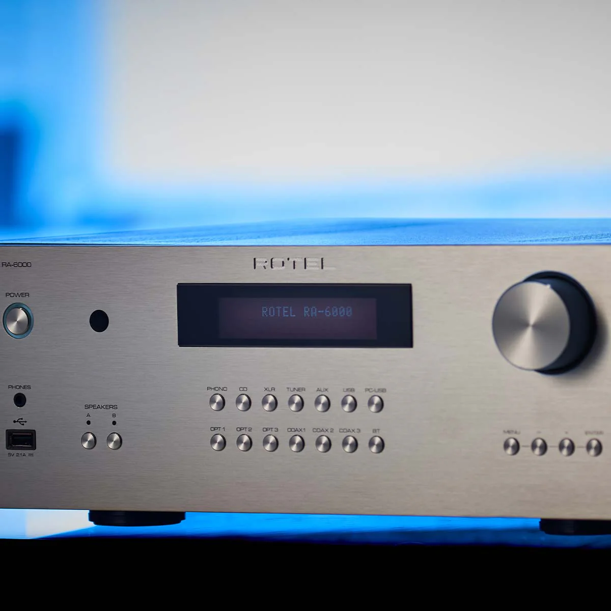 Rotel RA-6000 Integrated Amplifier - Image 10