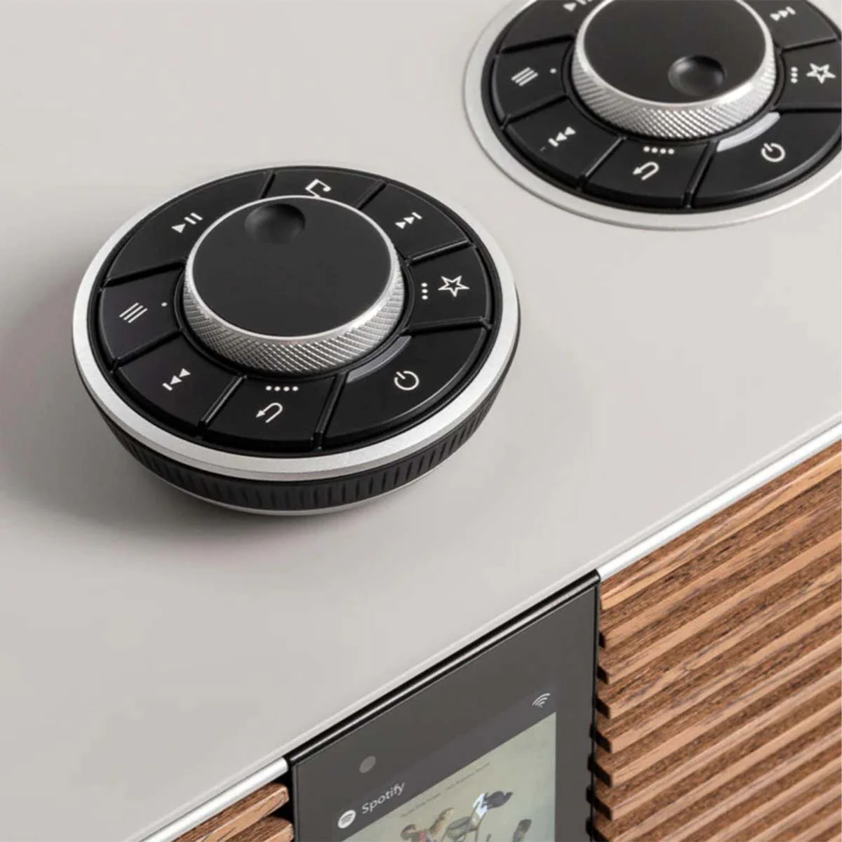 Ruark Audio R810 High Fidelity Radiogram - Image 3
